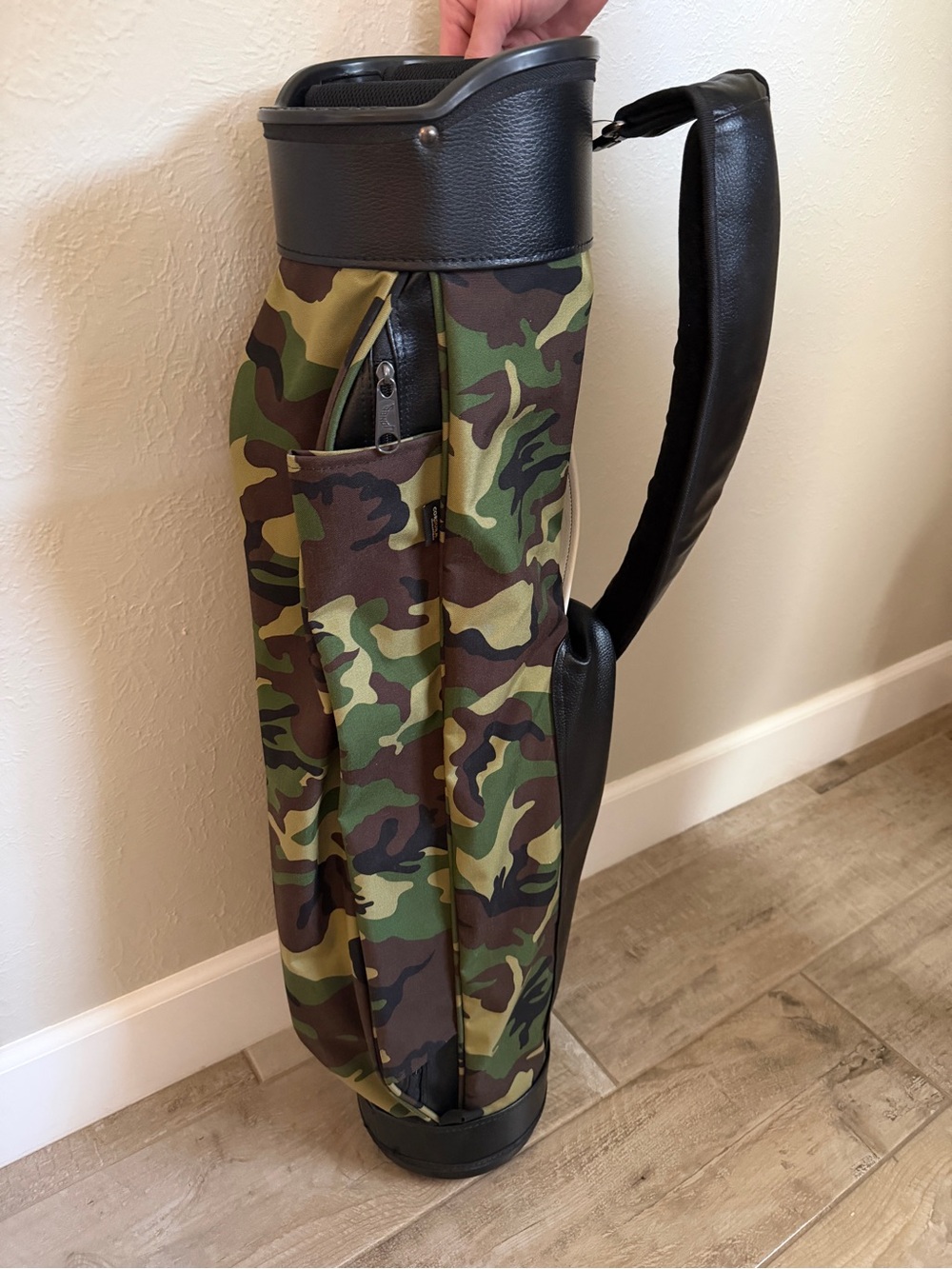 Jones Sunday Golf Bag